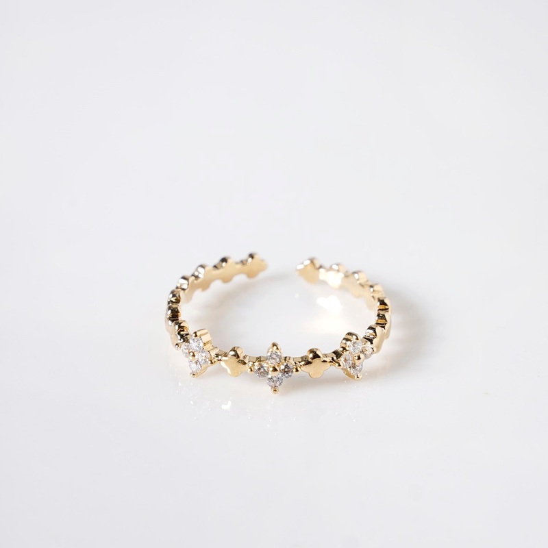 Floral Fusion Gold Blossom Band