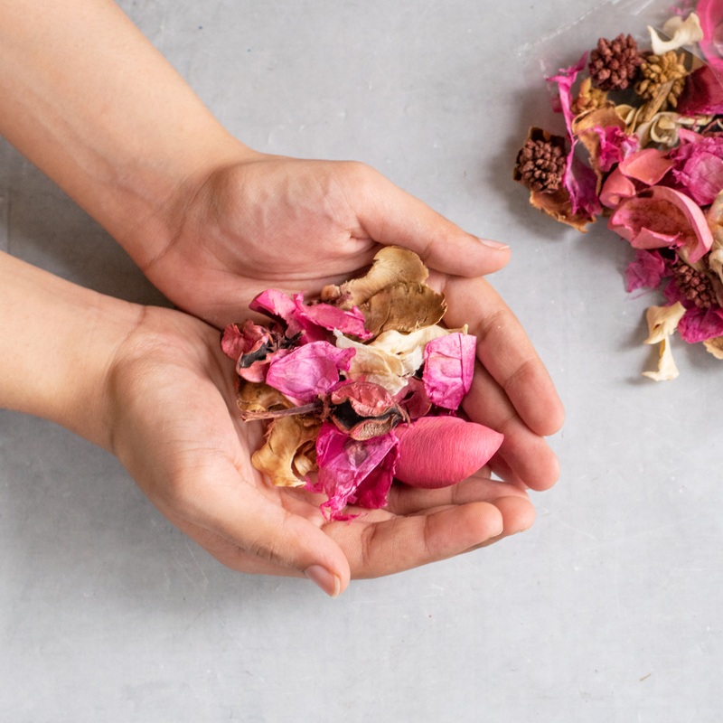 Rose Potpourri