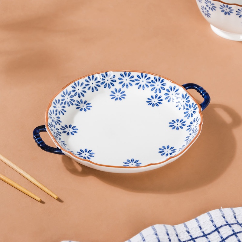 Daisy Dish with Handles