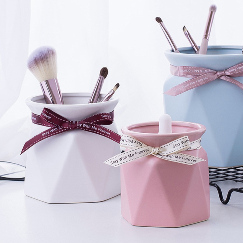 Modern Flower Vase Medium