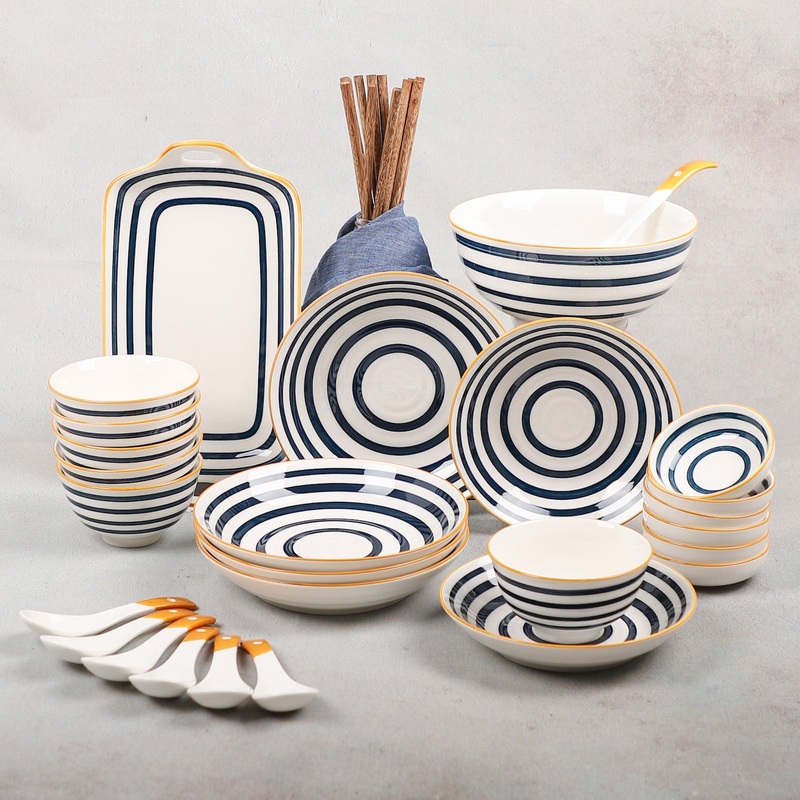 Nitori Dinner Set