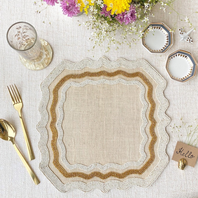 BEADS Baroque Square Table Mat - White & Gold