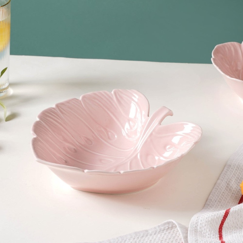 Ceramic Taro Leaf Serving Bowl Pink 700 ml