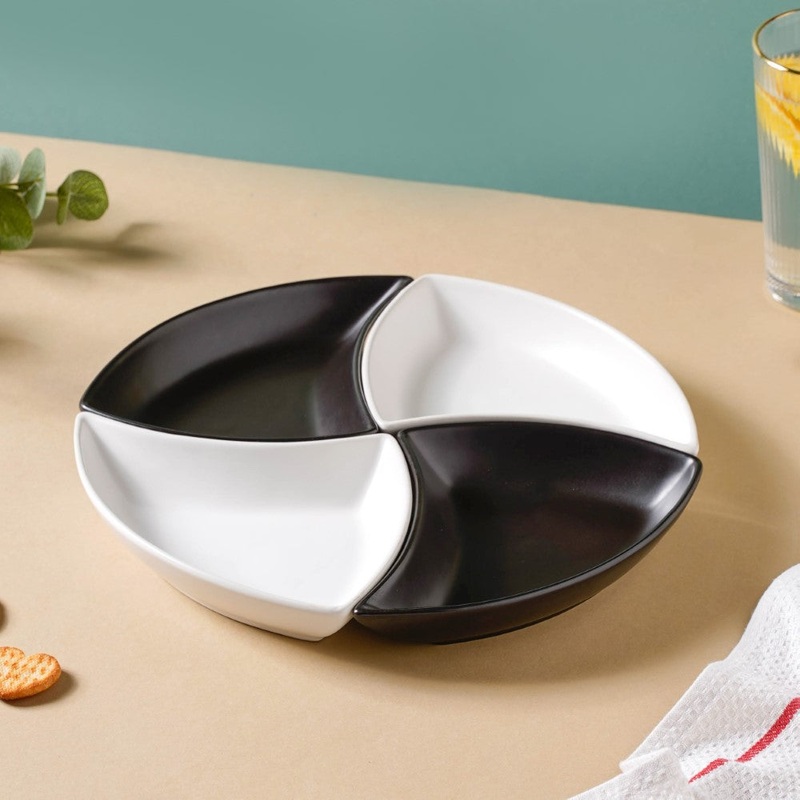 Snack Party Plate Set of 4 Black And White