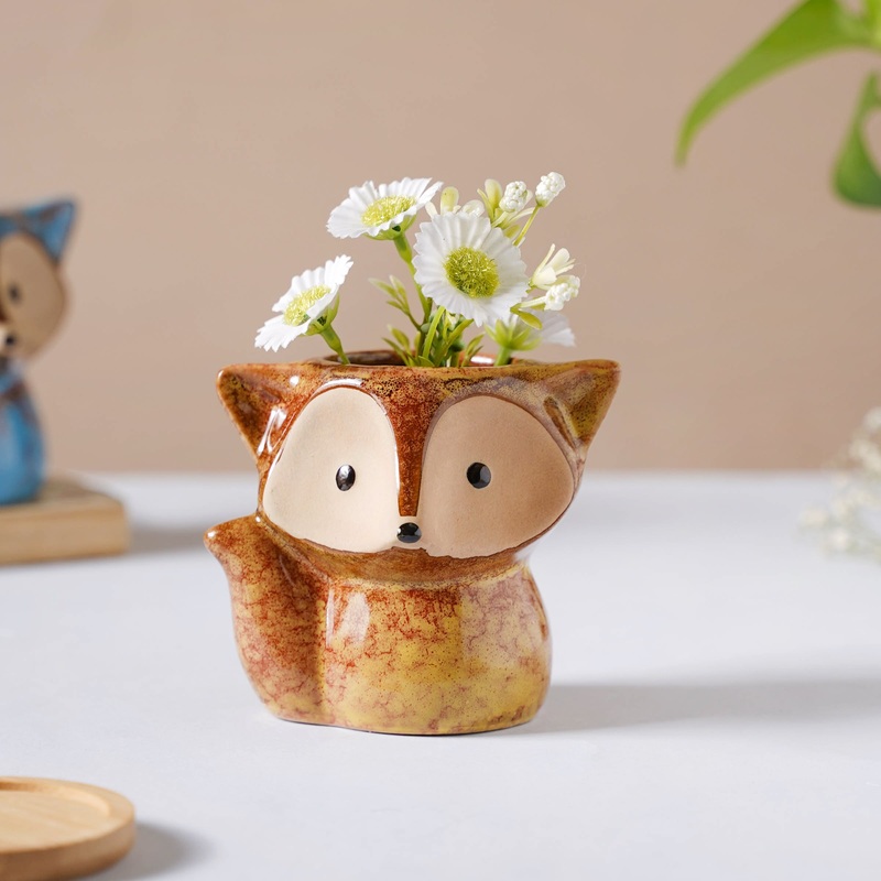 Foxy Ceramic Planter Brown