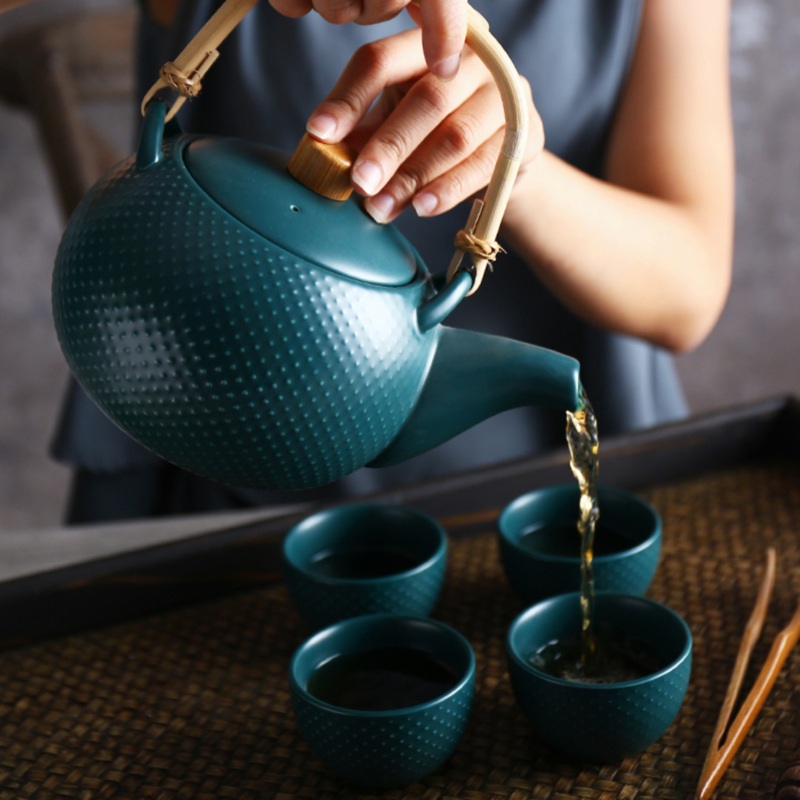Midnight Green Tea set