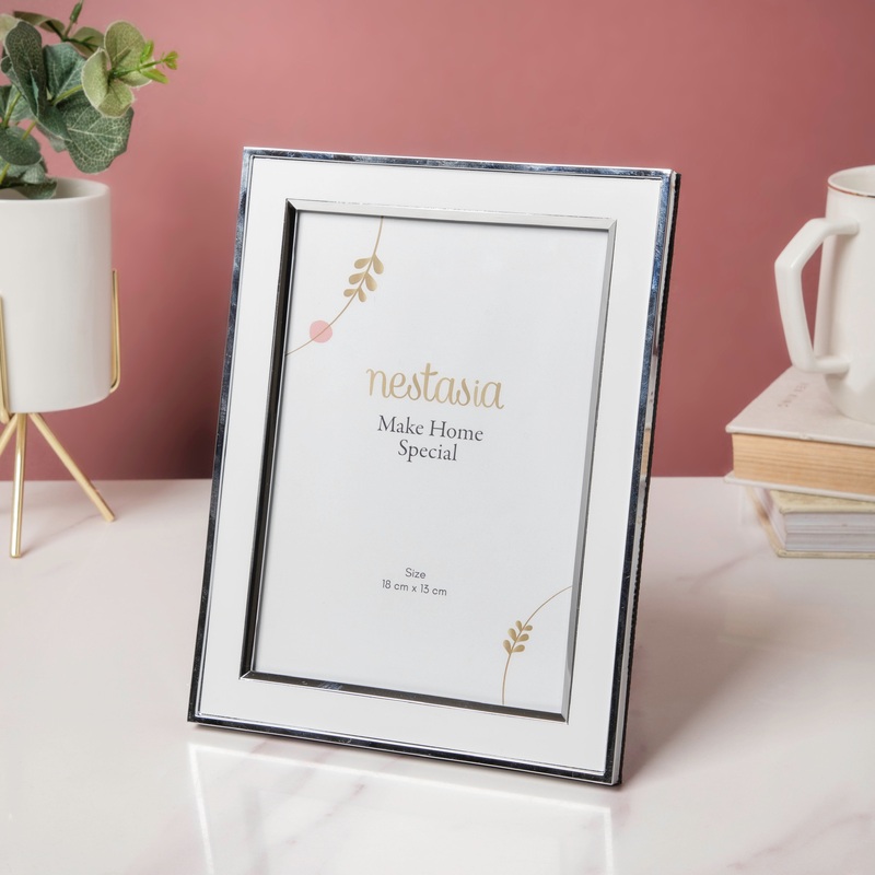Sleek White Photo Frame 8 Inch