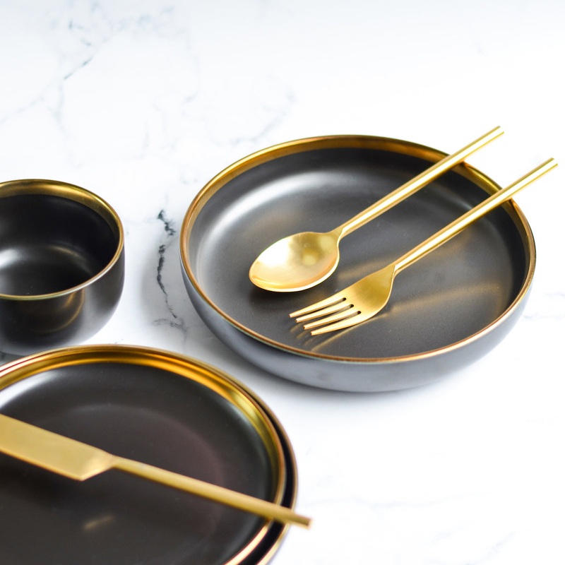 VERA Ceramic Deep Pasta Plate Black 8 Inch