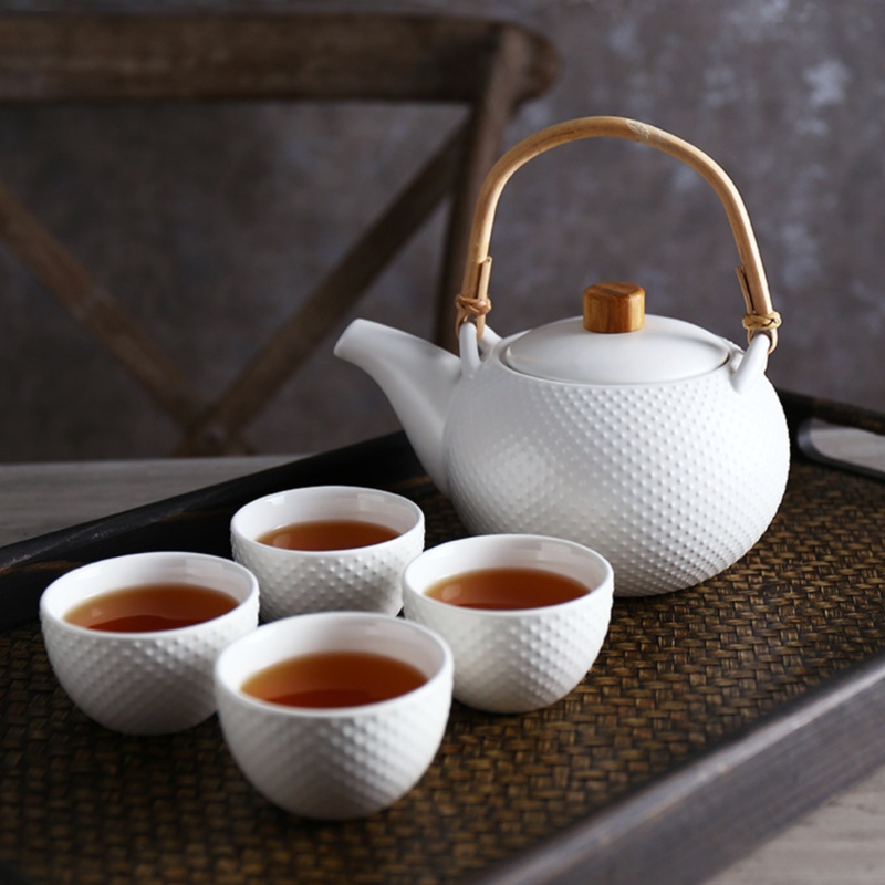 White Texture Tea set