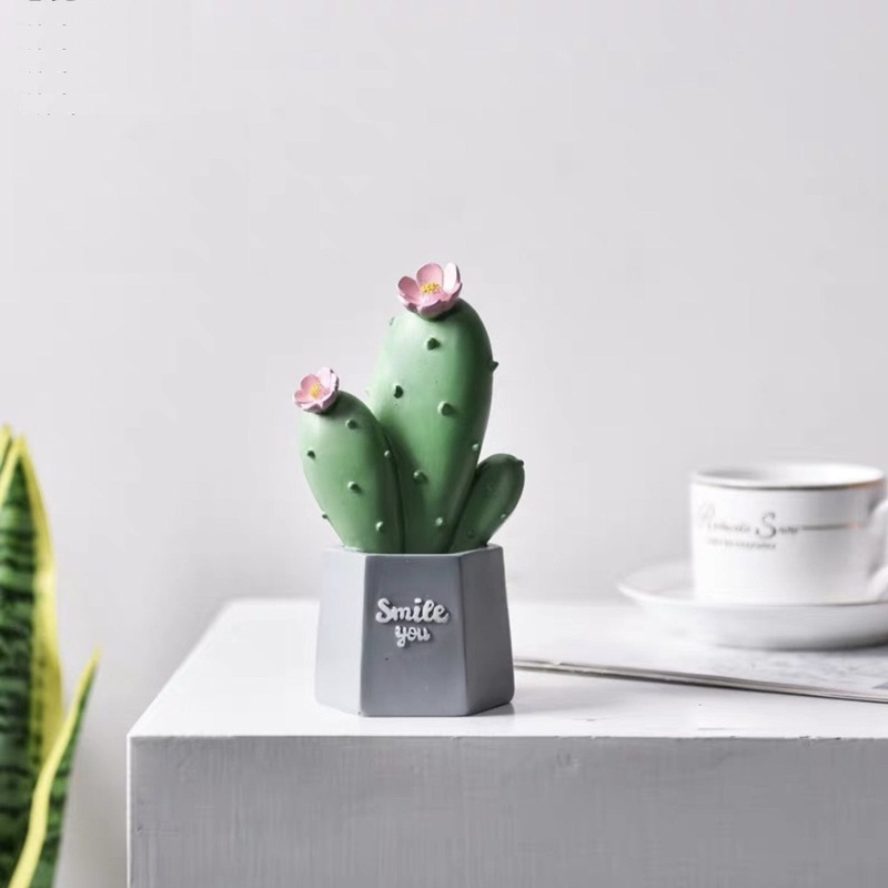 Cactus Statue Green Small