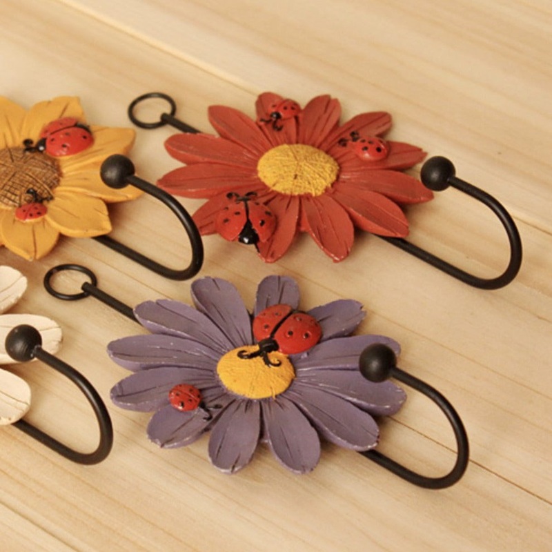 Flower hook
