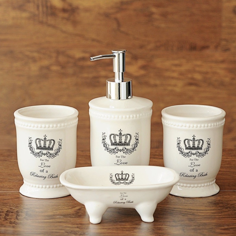 White Bath Set of 4
