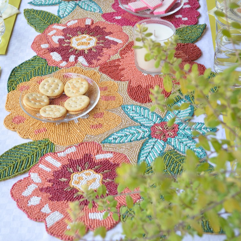Beads Flower Runner