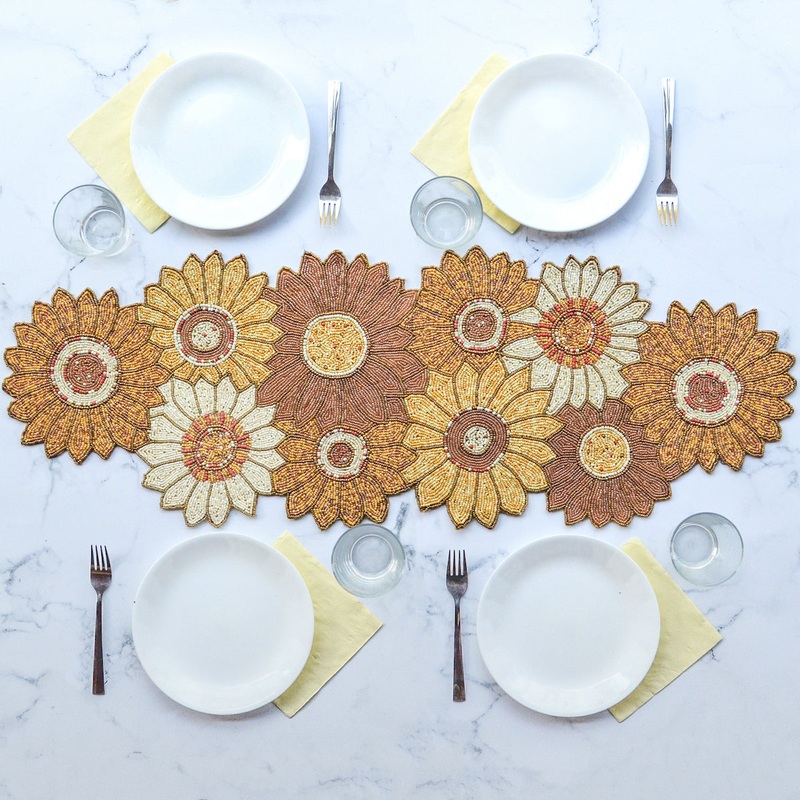 BEADS Sunflower Runner - Yellow, White and Gold