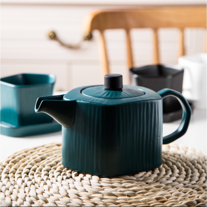 GEOMETRIC Pentagon Tea Pot
