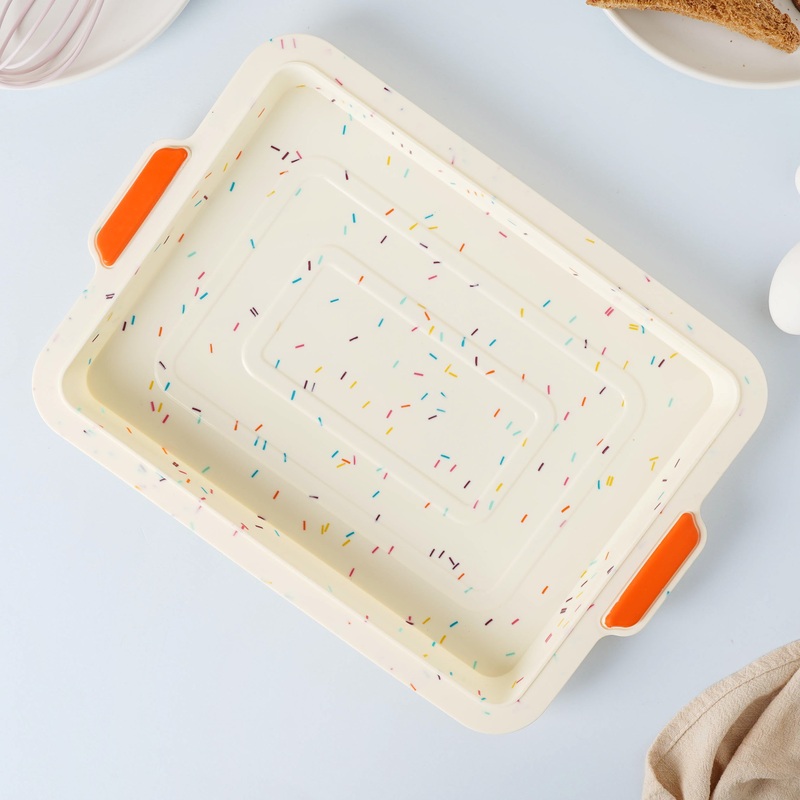 Large Cake Mould