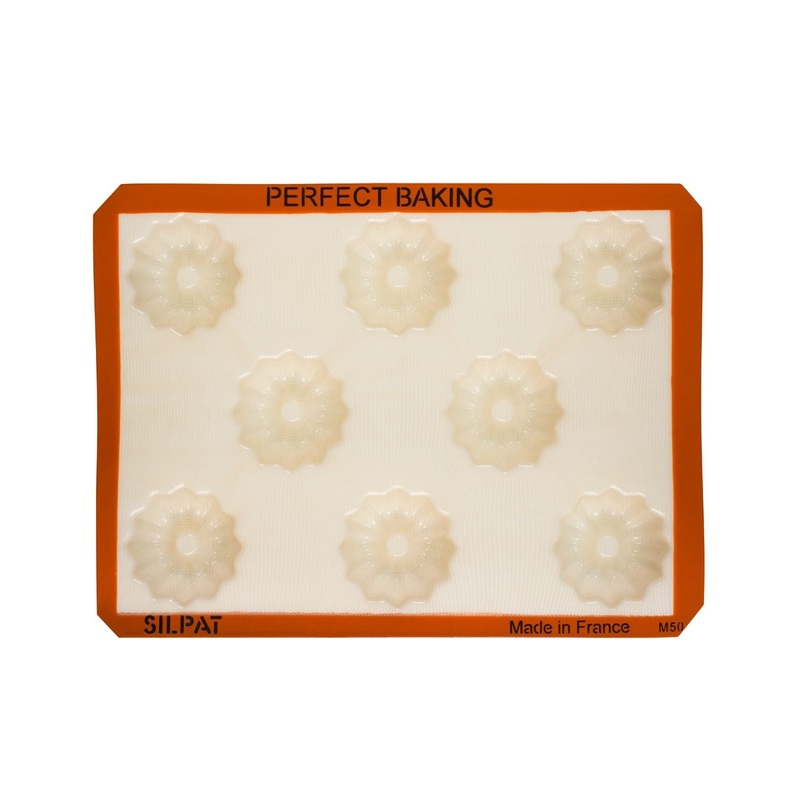 Silpat 8-Cup Mini Cake Tray