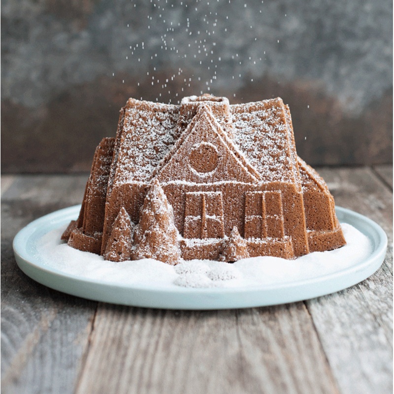 Nordic Ware Gingerbread House Bundt Pan