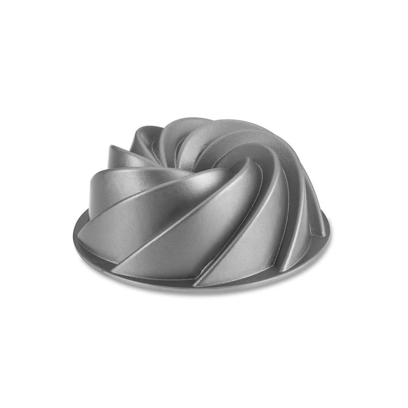 Nordic Ware Heritage Bundt Cake Pan