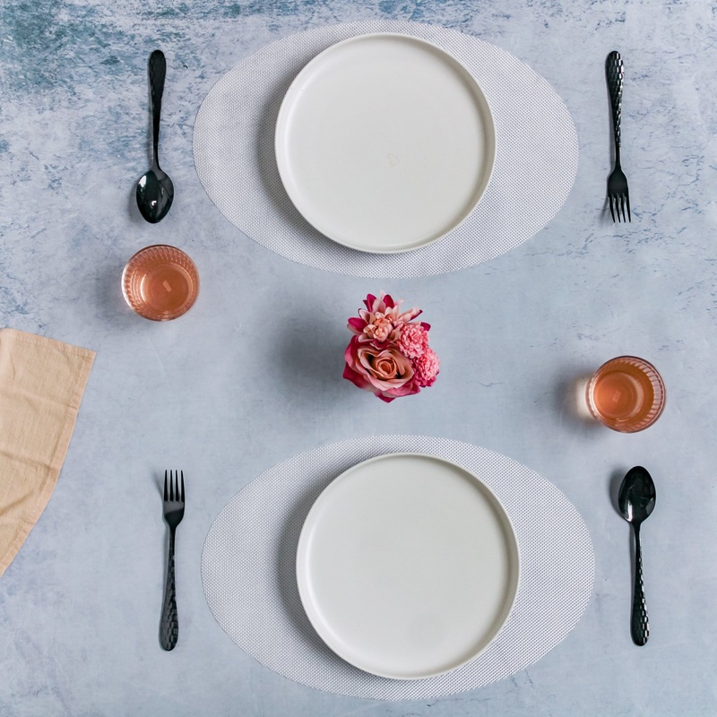 Oval Table Mat White Set of 2