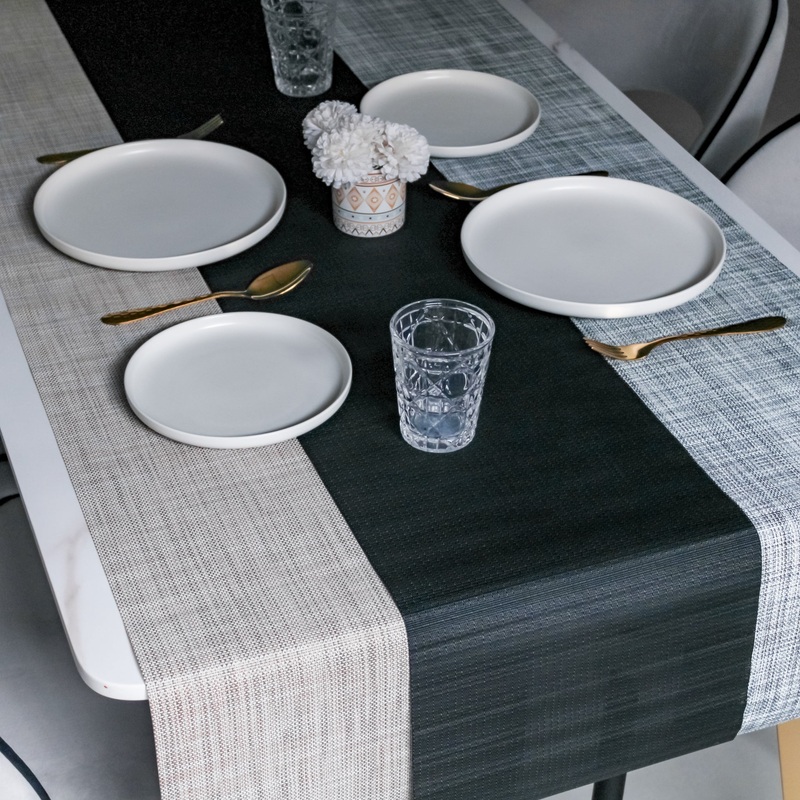 Solid Table Runner