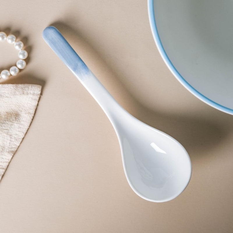 Willow Serving Spoon