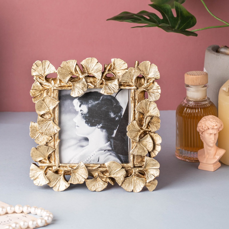 MAGNIFIQUE Leaf Photo Frame - Gold (S)