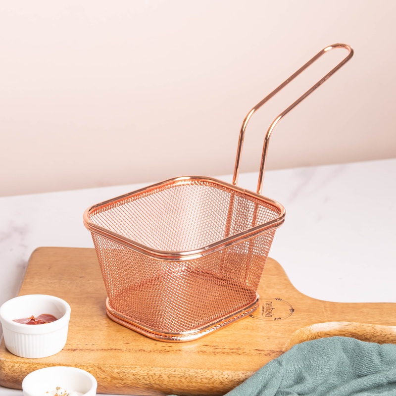 Meshed Snack Basket