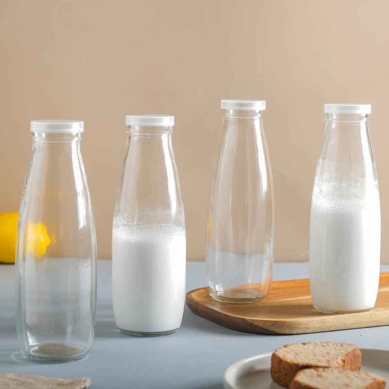 Milk Bottle with Lid Set of 4