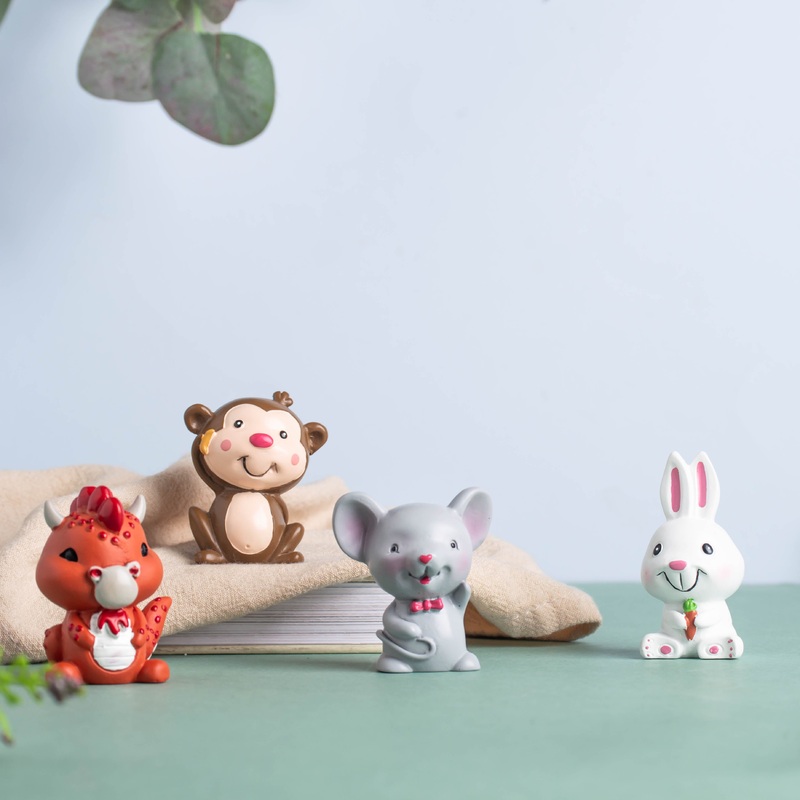 Miniature Animal Showpiece