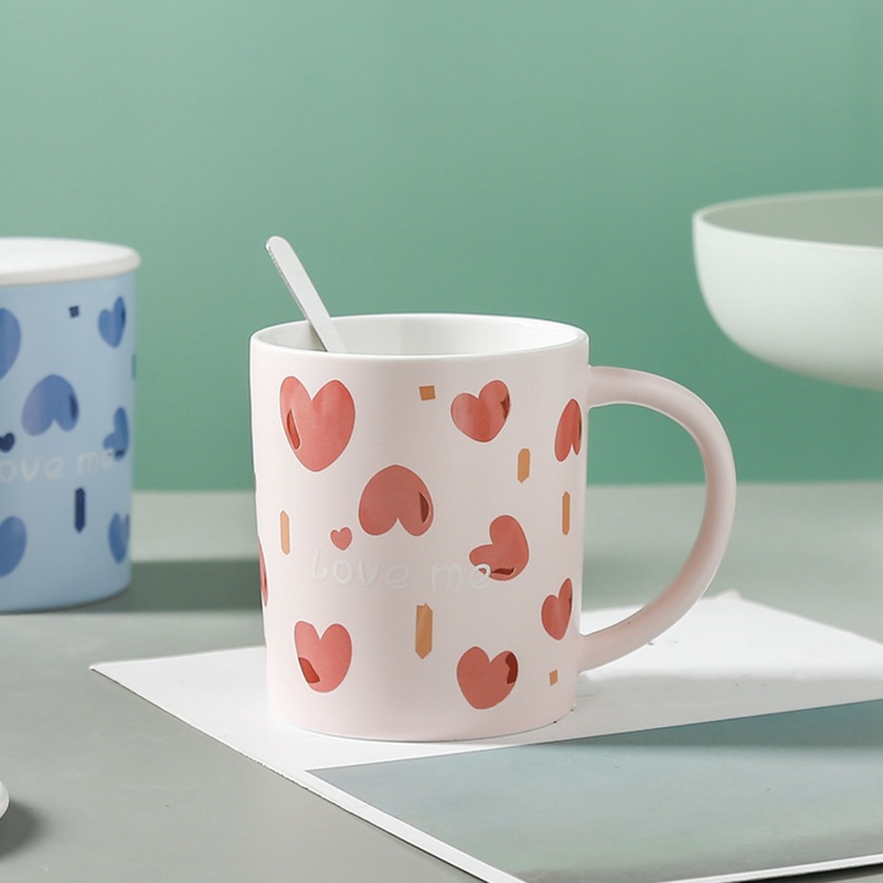 Love Design Mug with Lid