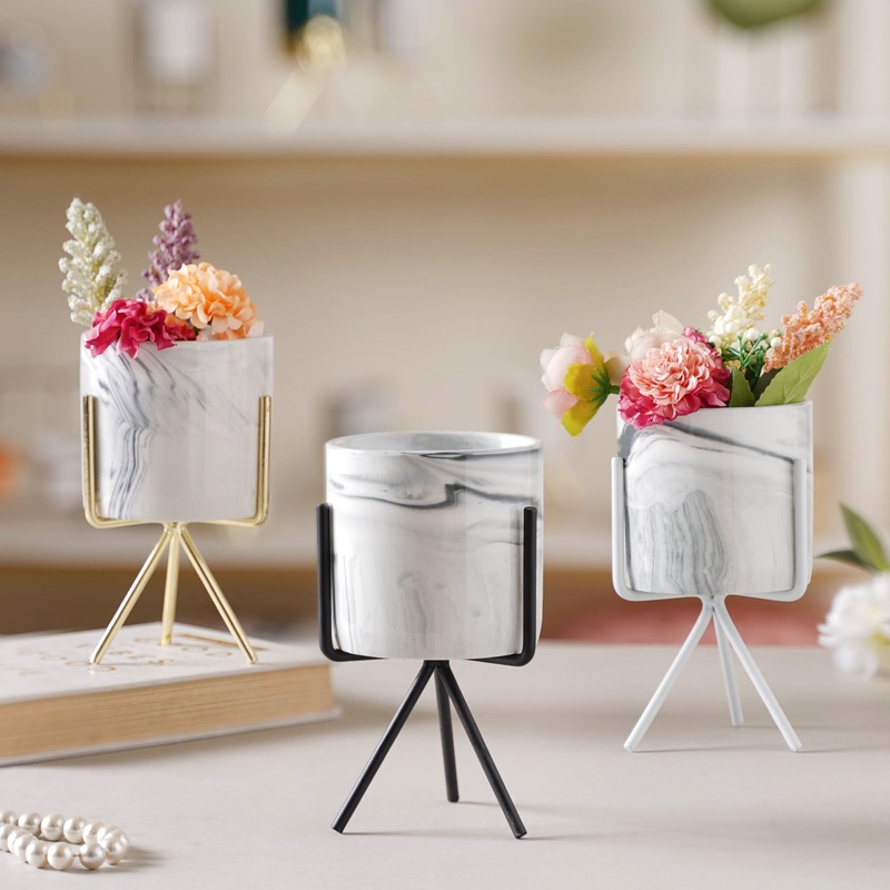 Marble Effect Pot With Stand