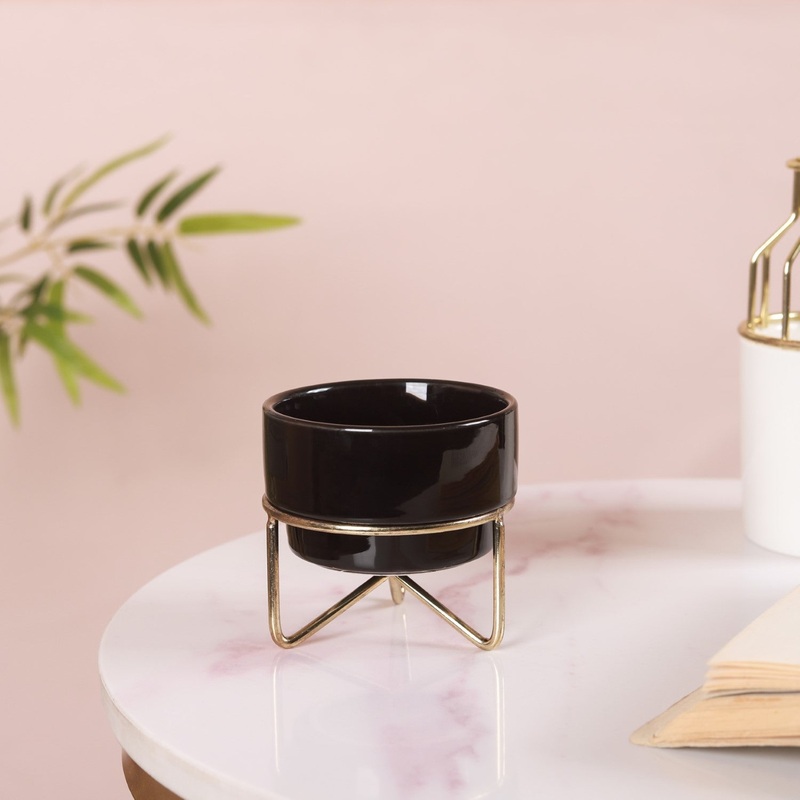 Small Flower Pot