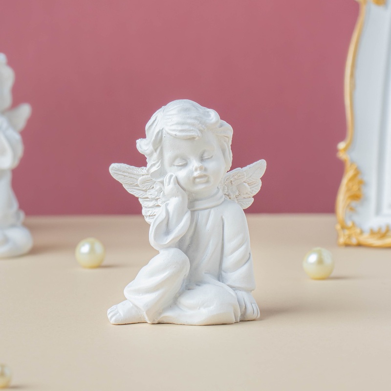 Sitting Angel Showpiece