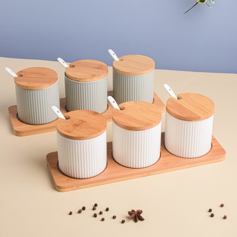 Seasoning Jar Set of 3 with Tray