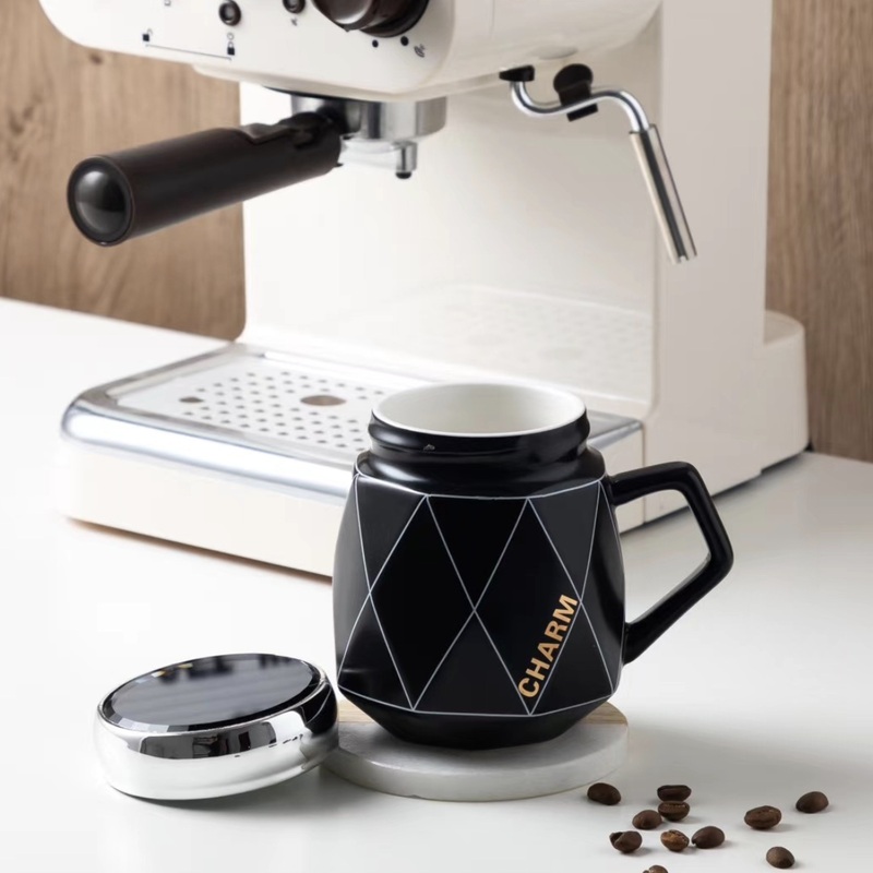 Textured Diamond Mug