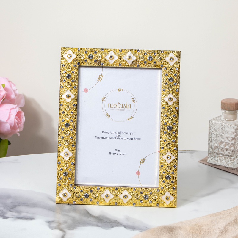 Golden Vintage Photo Frame