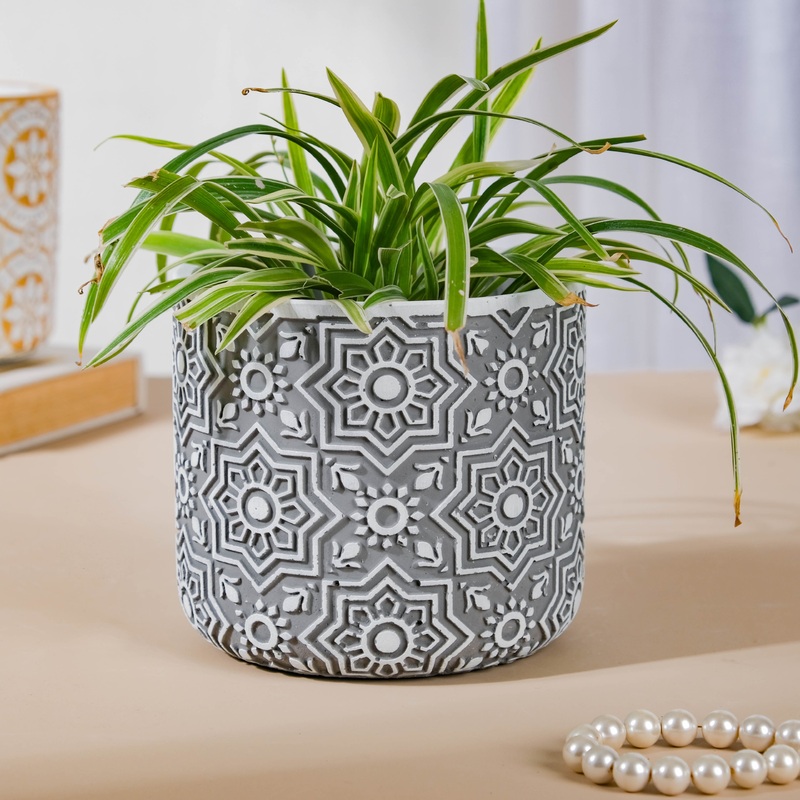 Grey Floral Geometric Pot