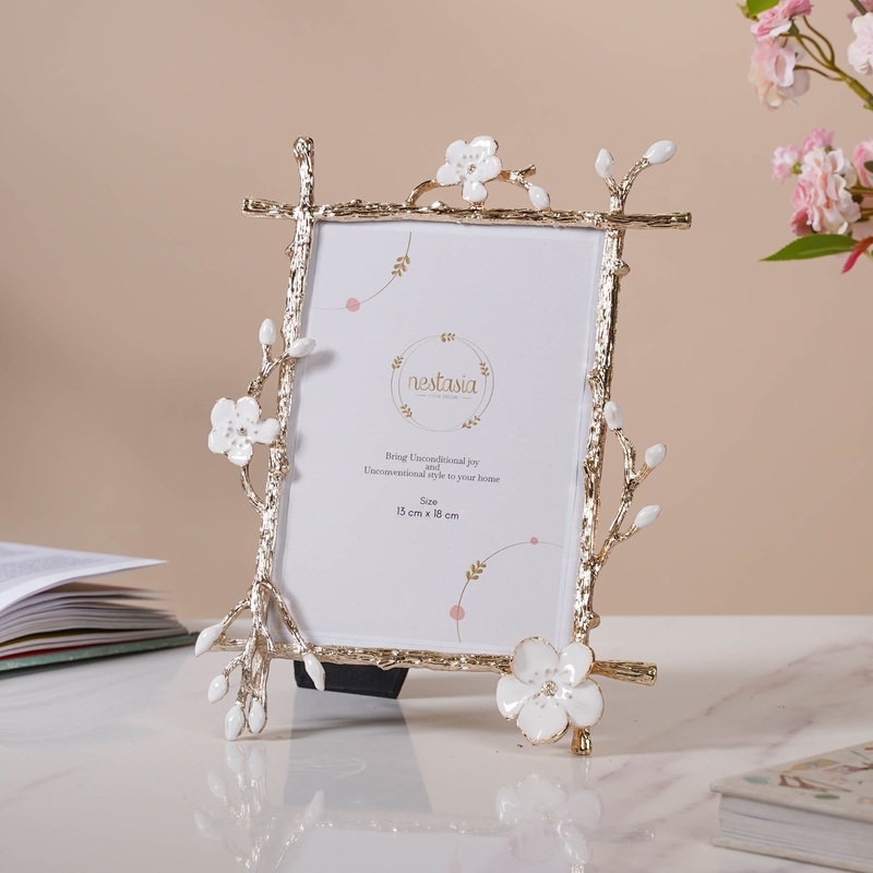 La Nature White Photo Frame Small
