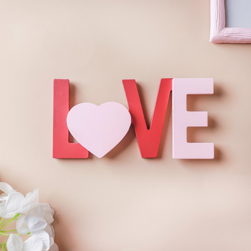 Love Wall Decor