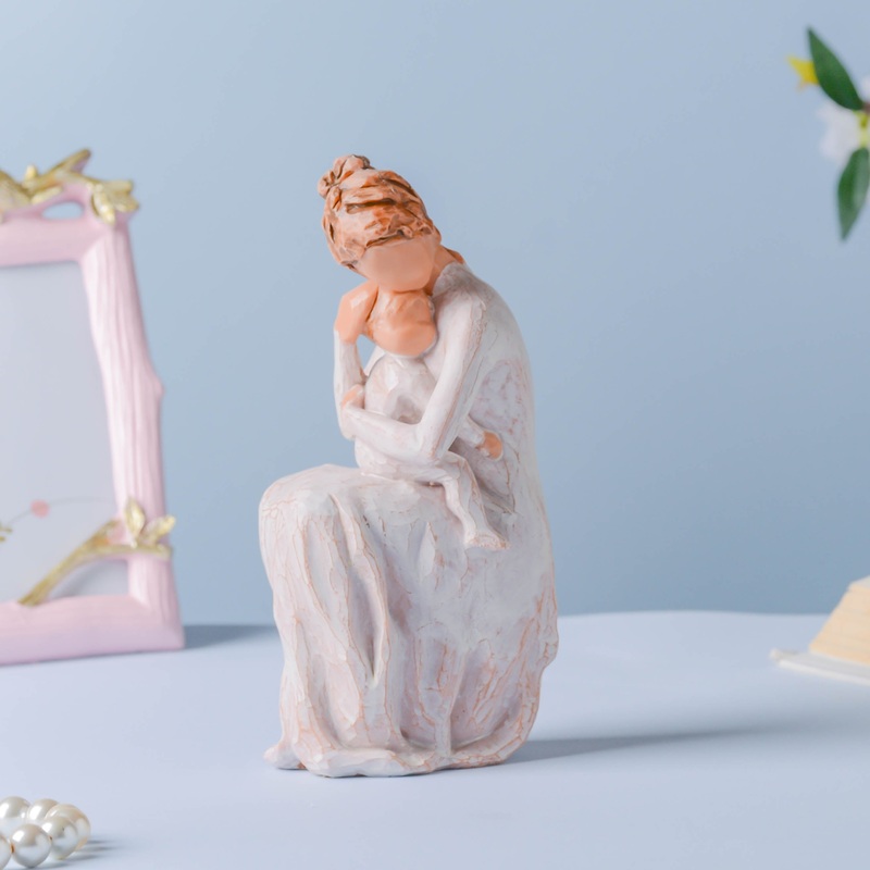 Mother Baby Showpiece