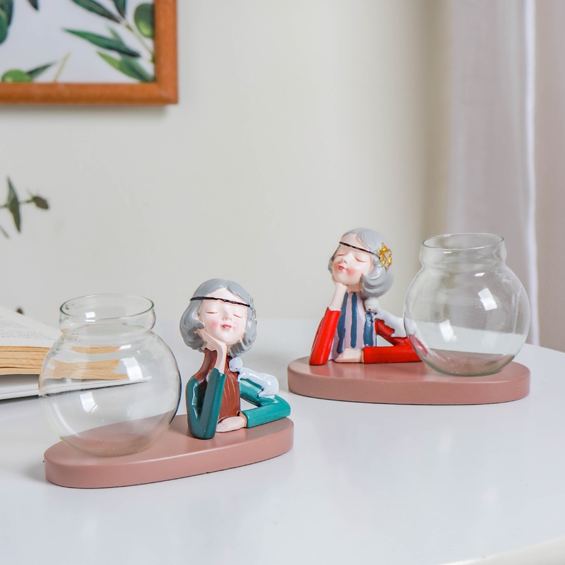 Vintage Figurine Vase