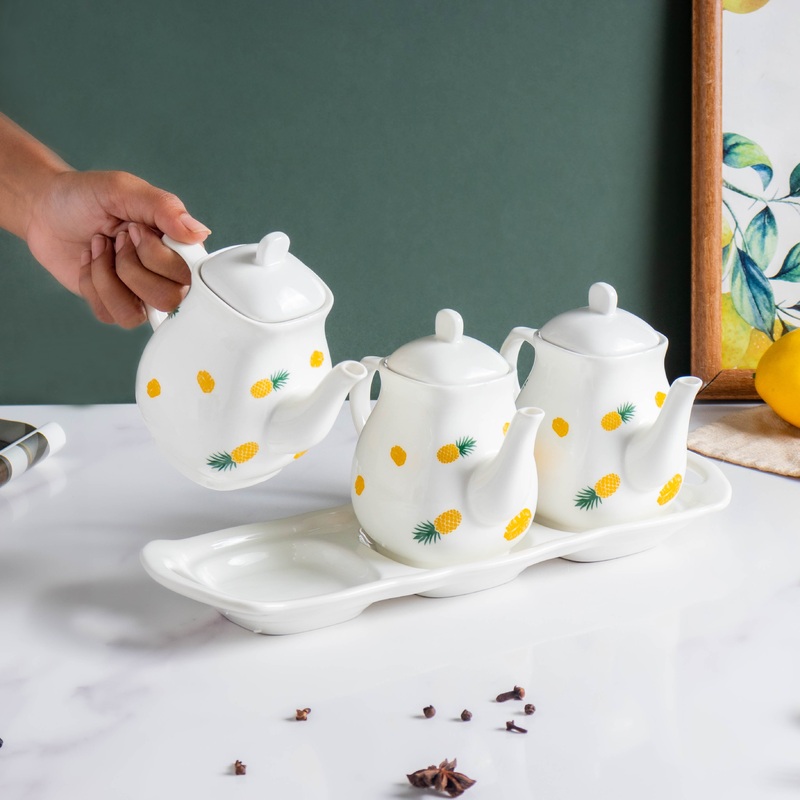 Pineapple Condiment Kettle Set Of 3