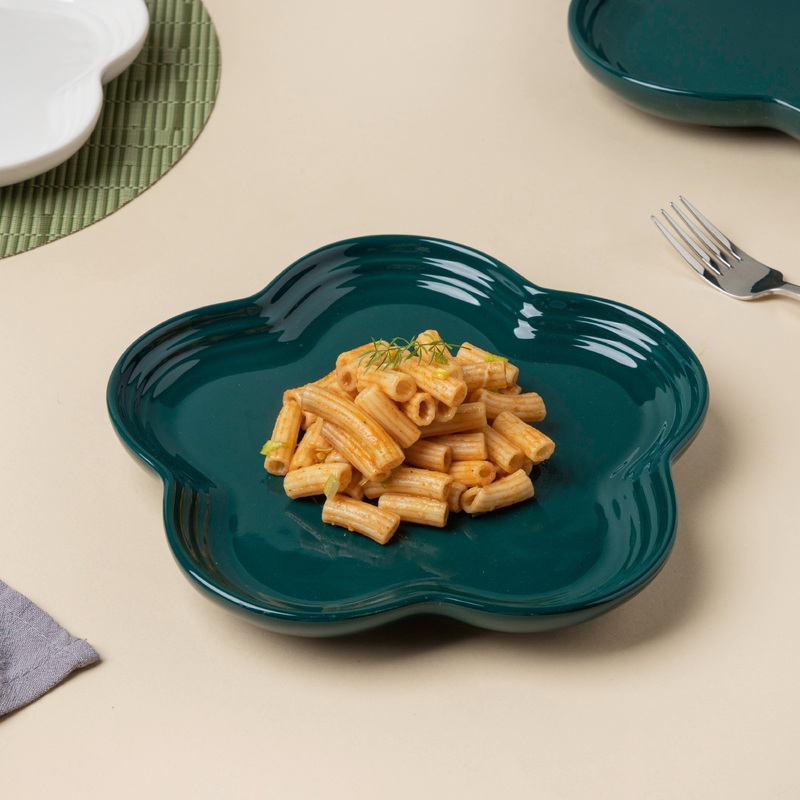 Teal Delight Daisy Snack Plate 8 Inch
