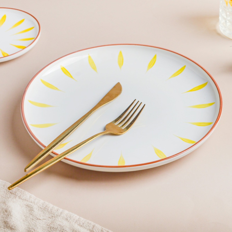 Teardrop Dinner Plate Yellow 10 Inch