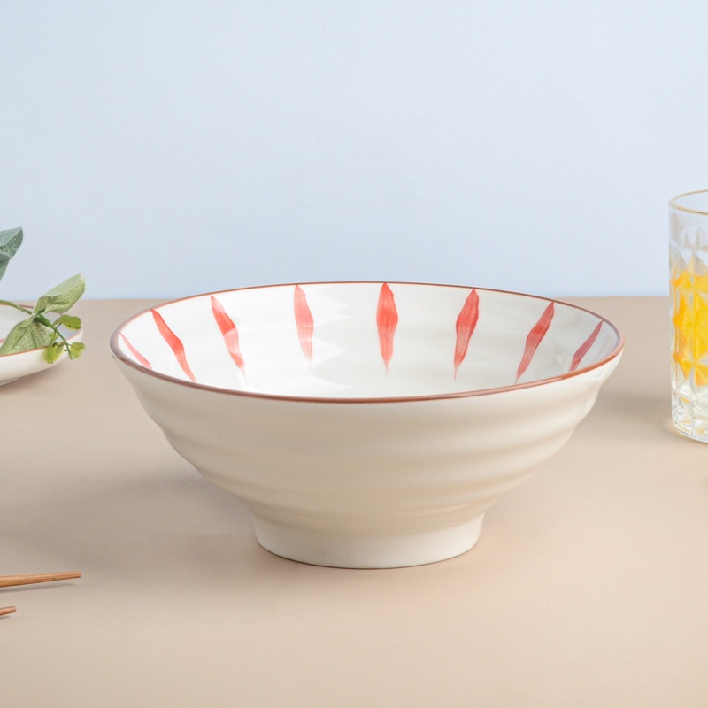Teardrop Textured Ramen Bowl Red 550 ml