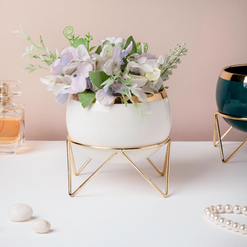 Eclat Ceramic White Planter With Stand Large