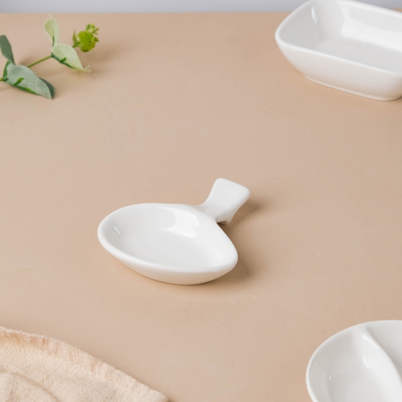 Serena Lily White Ceramic Dip Bowl Chopstick Rest 10 ml