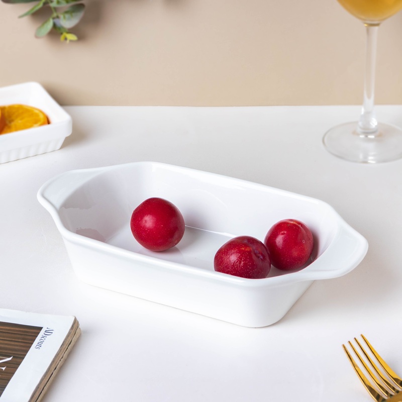 Serena Lily White Plate For Baking