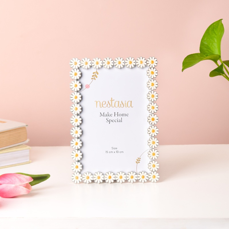 Sweet Daisy Photo Frame 6.5 Inch
